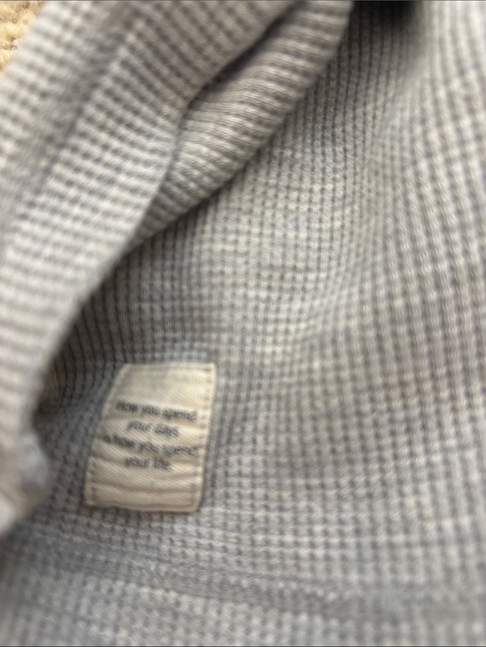 Vuori Light Gray Waffle Thermal Top - Picture 5 of 5